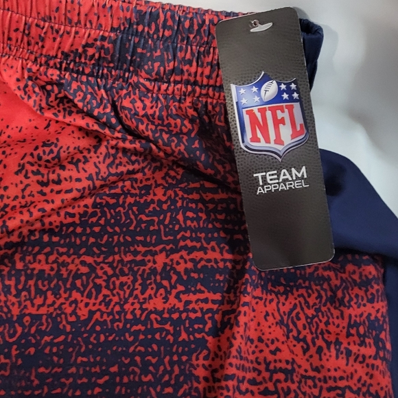 NFL Men's NWT New England Patriots Red/Blue Color Static Shorts Size 2XL - Picture 5 of 7